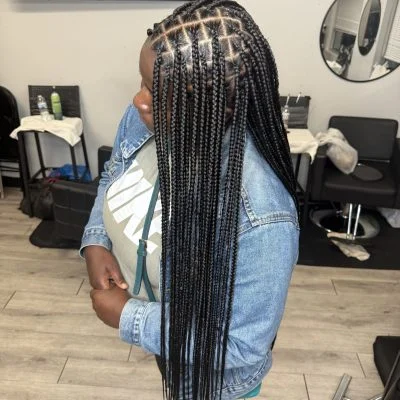 Box Braids braiding service at Alven's Braiding Salon